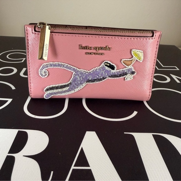 Kate Spade Monkeys Drinking Martinis Pink Set of 2 matching wallets large/small - Picture 5 of 6